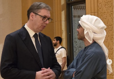 VUČIĆ SE SUSREO SA BIN ZAJEDOM "Razgovarali smo o jačanju partnerstva Srbije i UAE"